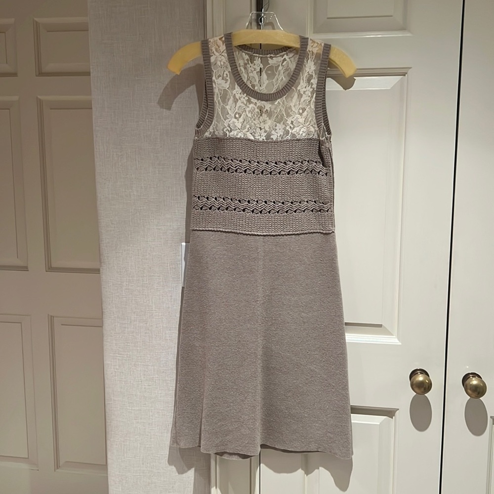 Valentino cotton and silk knit beige dress Size 2